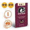 Obrázek produktu Sensi Seeds zobrazuje feminizovaná semínka Shiva Skunk ve vínovém obalu s ilustrací ženy a geometrickým vzorem, stejně jako detaily, jako je typ indica a původní genetika.
